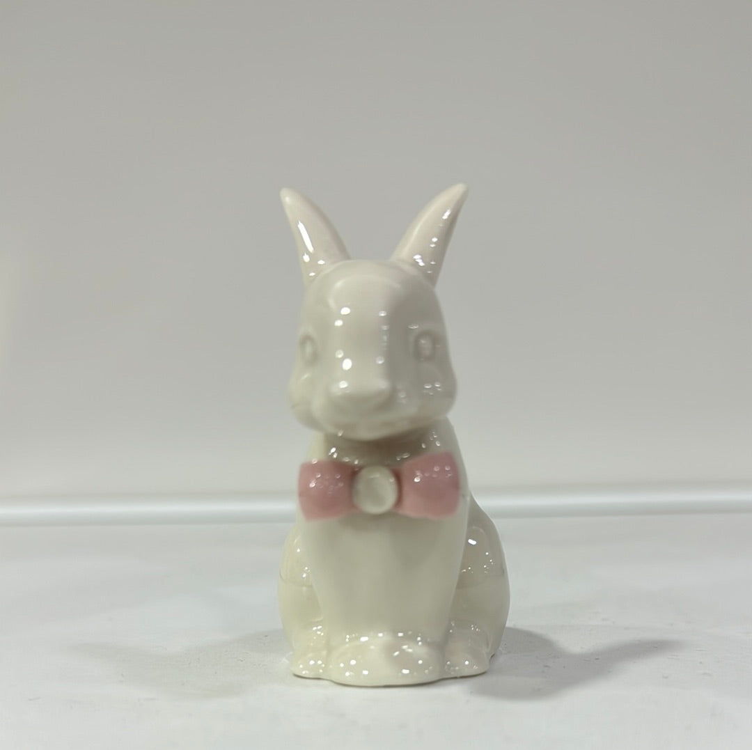 Coniglietto in Ceramica con Papillon – Decorazione Pasquale