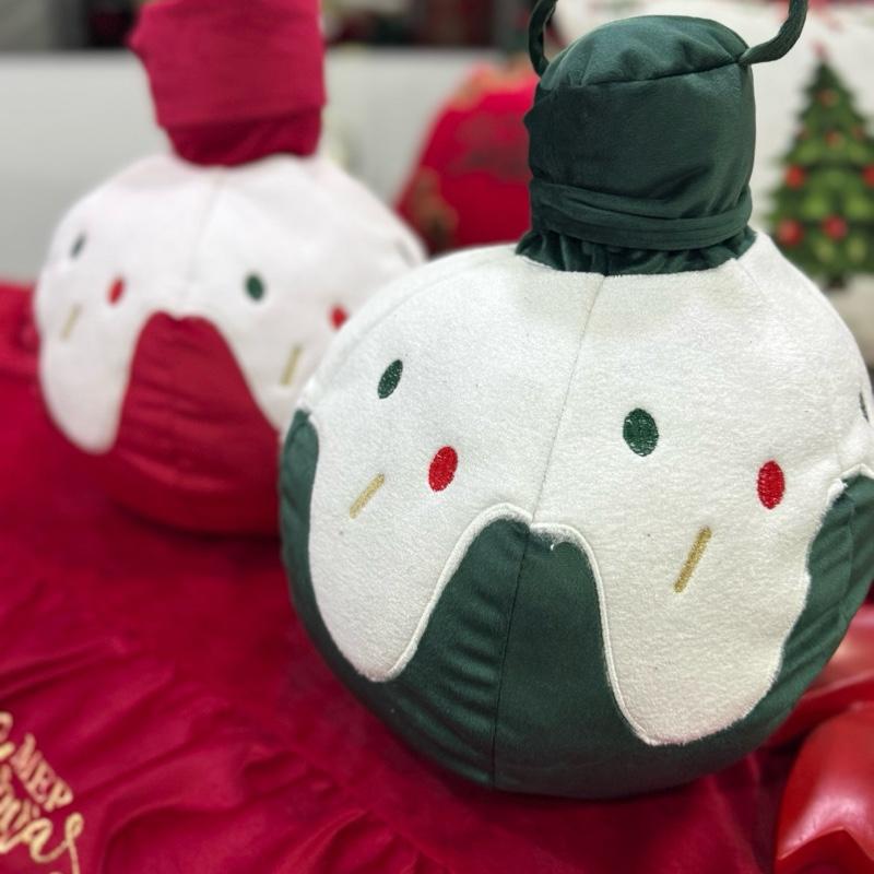 Cuscino Natalizio a Forma di Pallina – Diametro 30 cm, Verde o Rosso