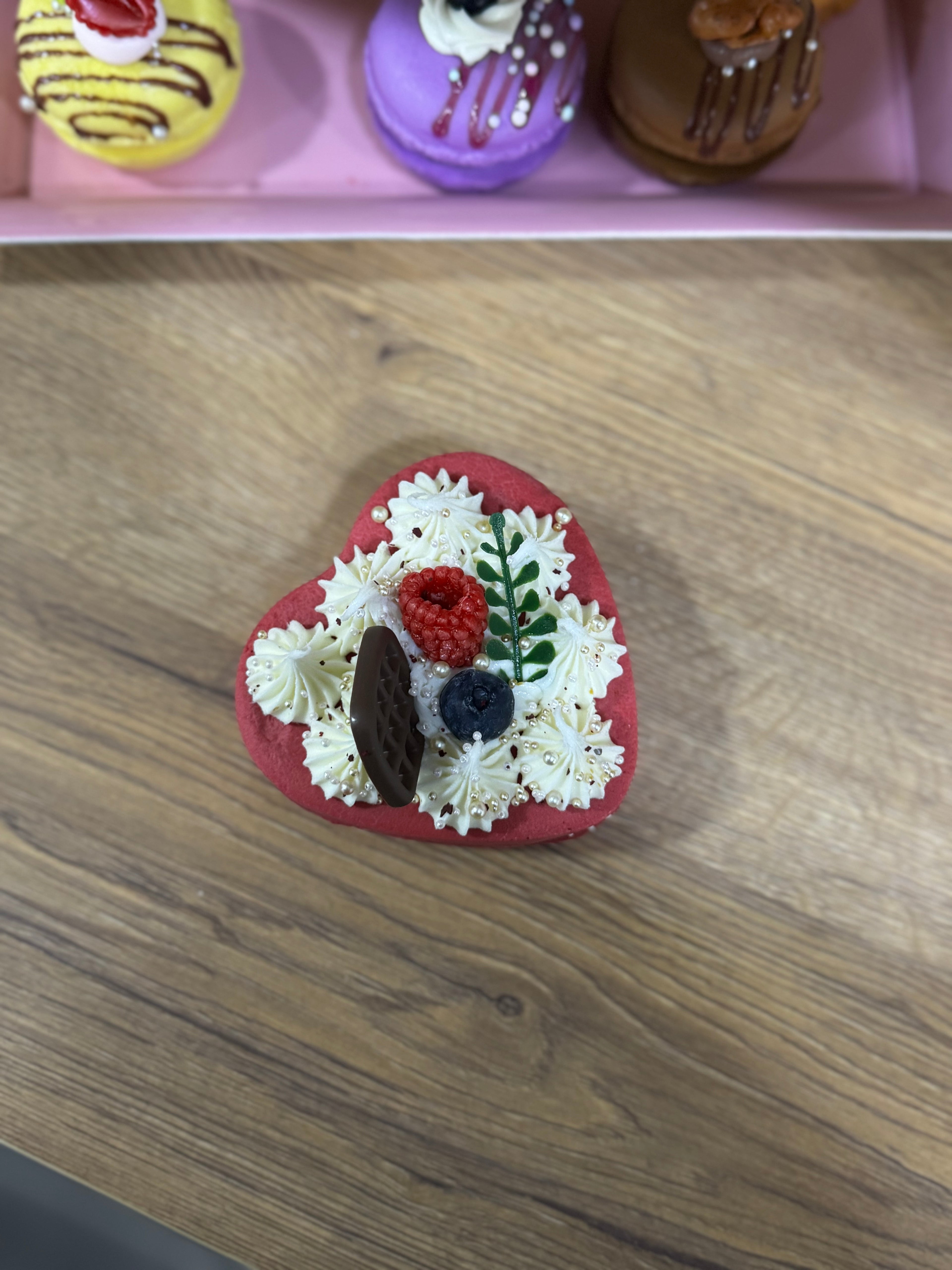 Dolcetti finti disponibili in varie forme e colori