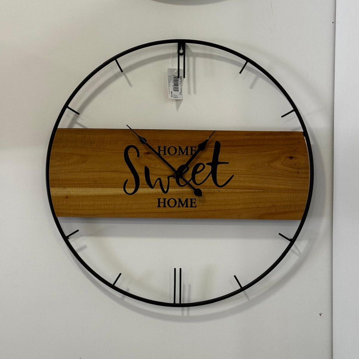 Orologio da Parete in Metallo Nero con Dettaglio in Legno