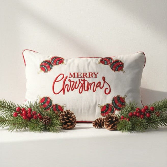 Cuscino Merry Christmas con Palline Natalizie