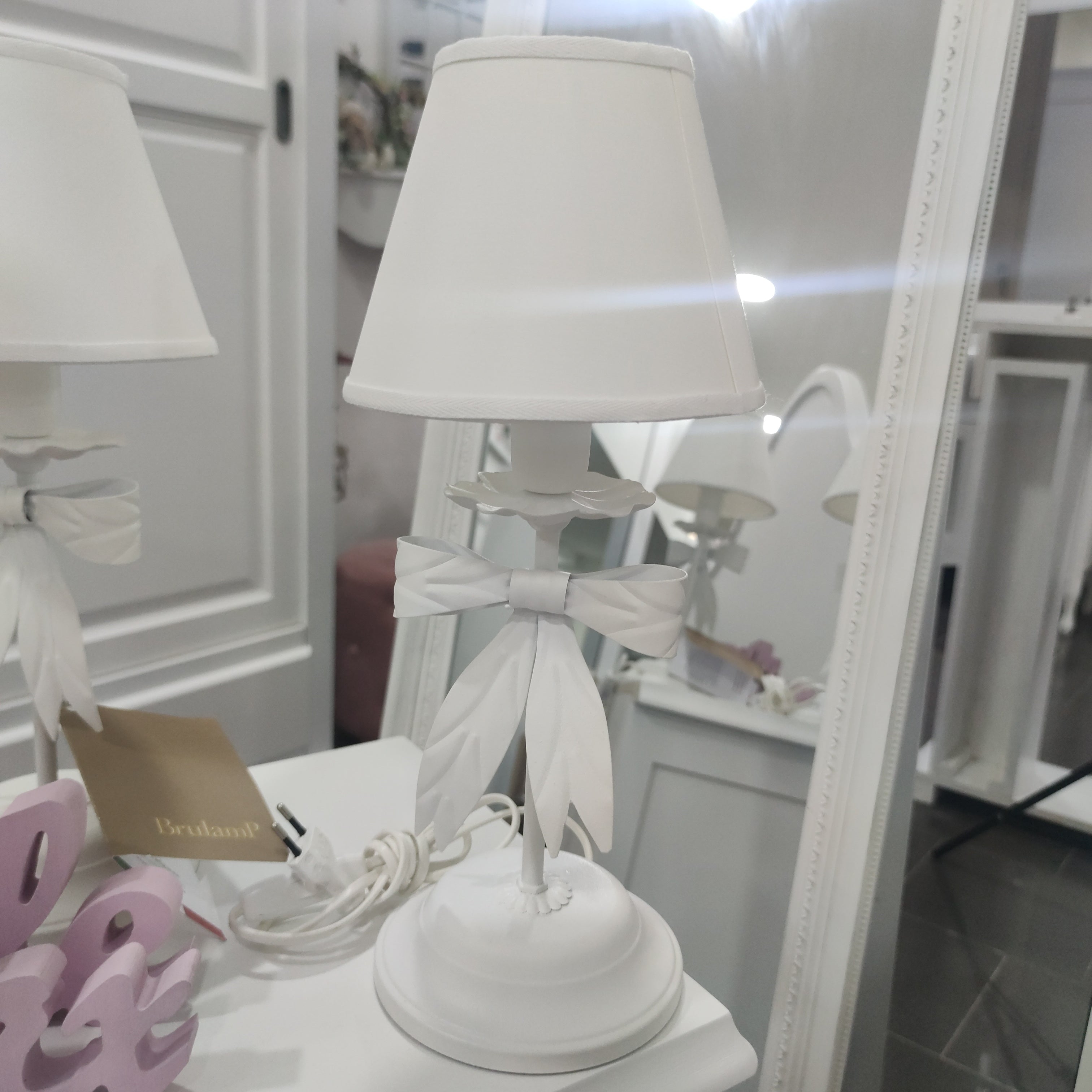 Lume in Ferro Battuto con Fiocco – Decorazione Shabby Chic | Ninocco Home