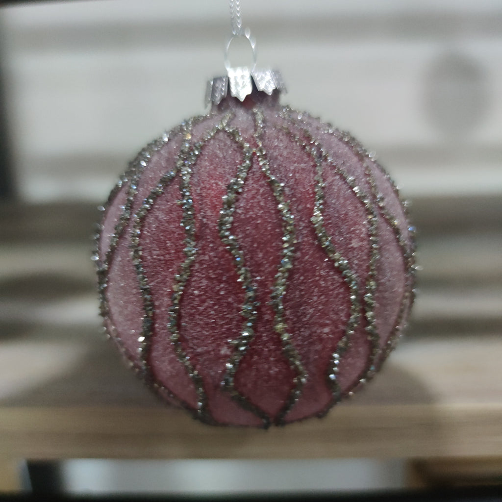 Pallina di vetro decorata a mano stile vintage