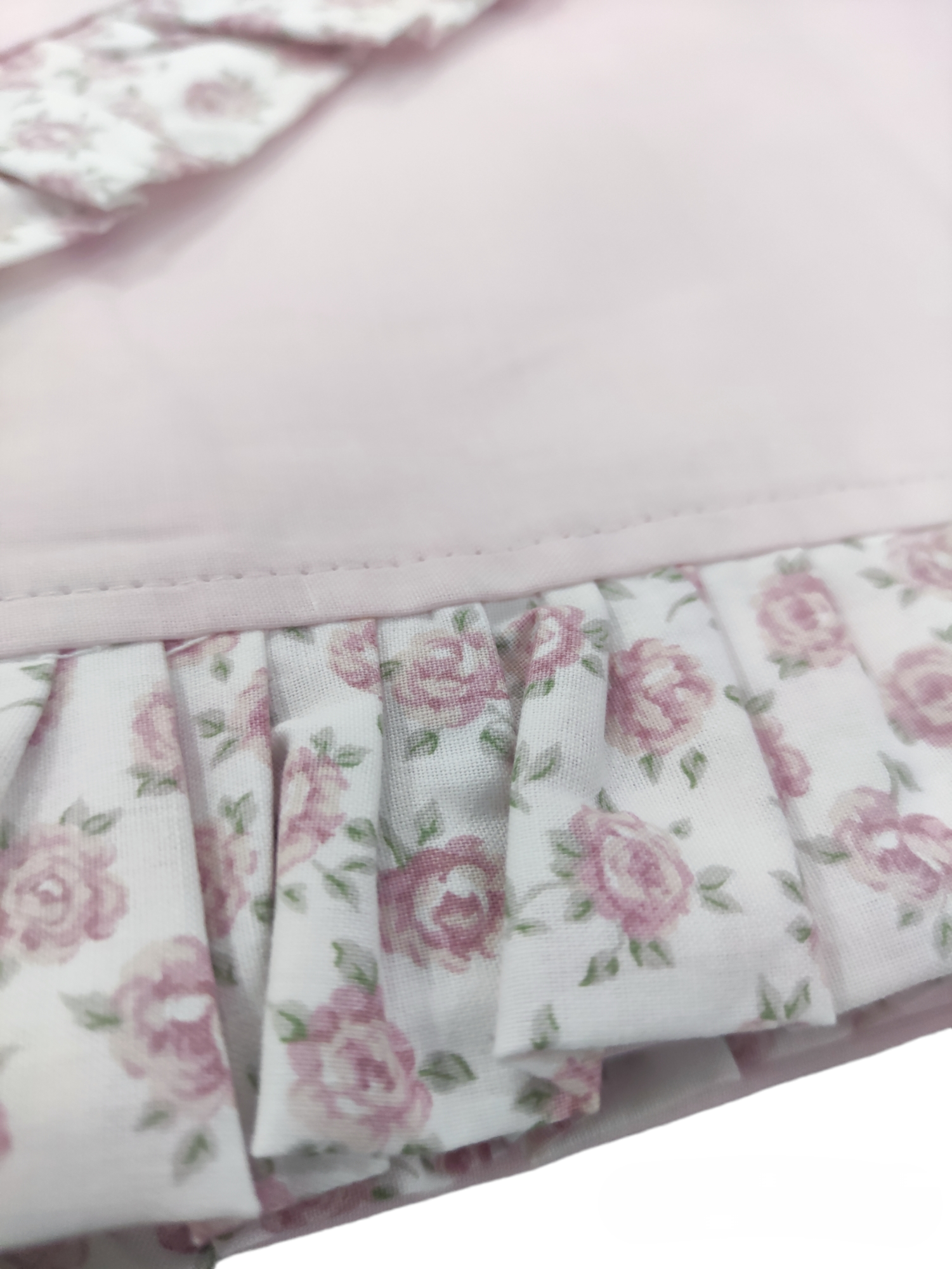 Completo lenzuola matrimoniale "Primavera" con frill a fiorellini