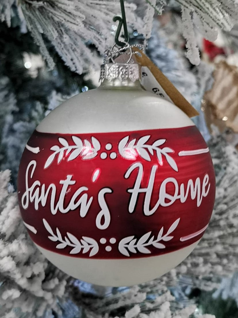 Pallina in vetro per decorare l'albero di natale